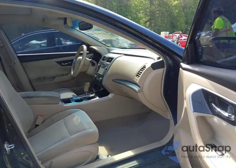 2013 Nissan Altima 2.5 Sv from USA, damaged, VIN 1N4AL3AP4DC117681